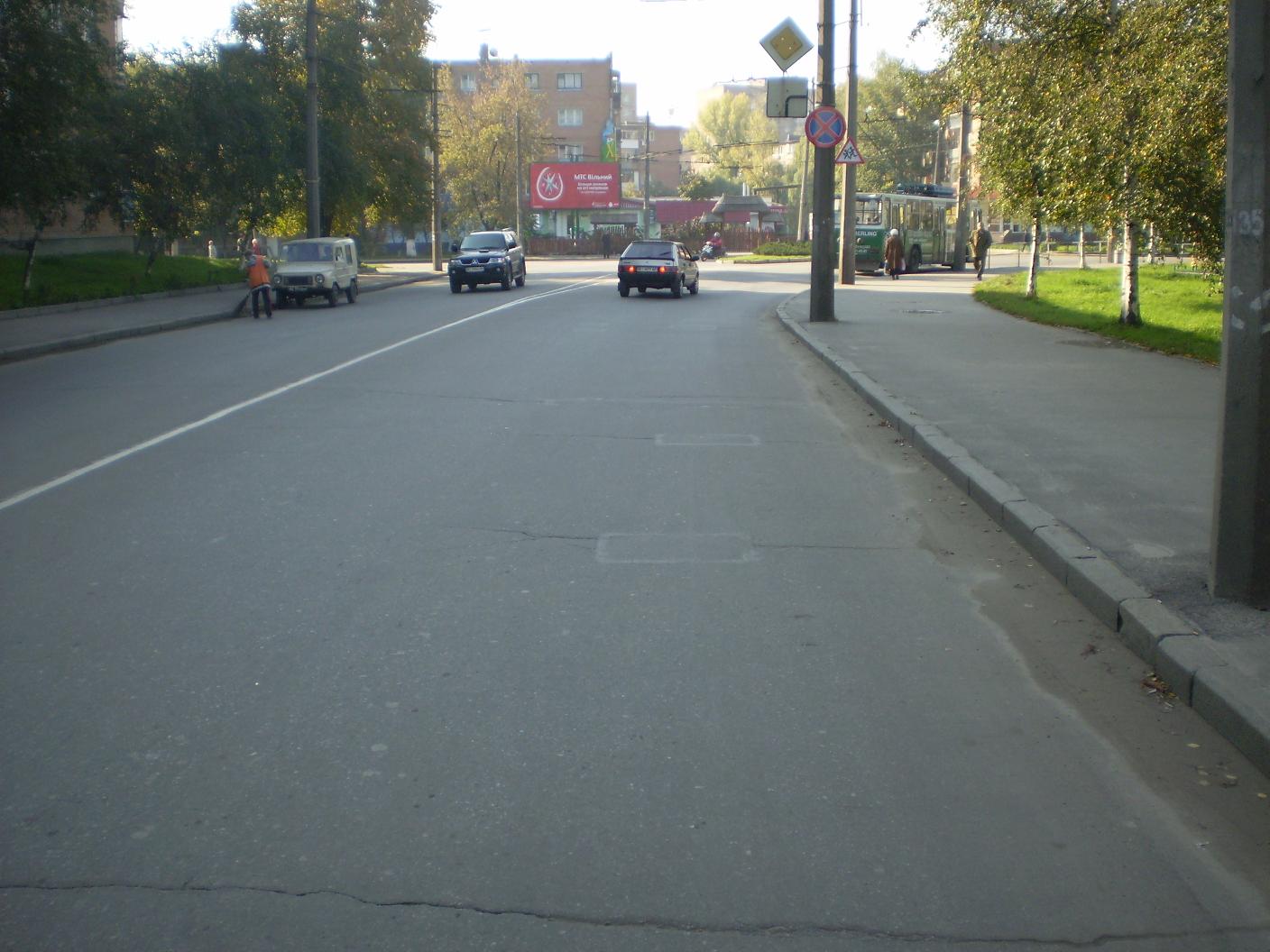 № 125 А на розі Миру та Леніна