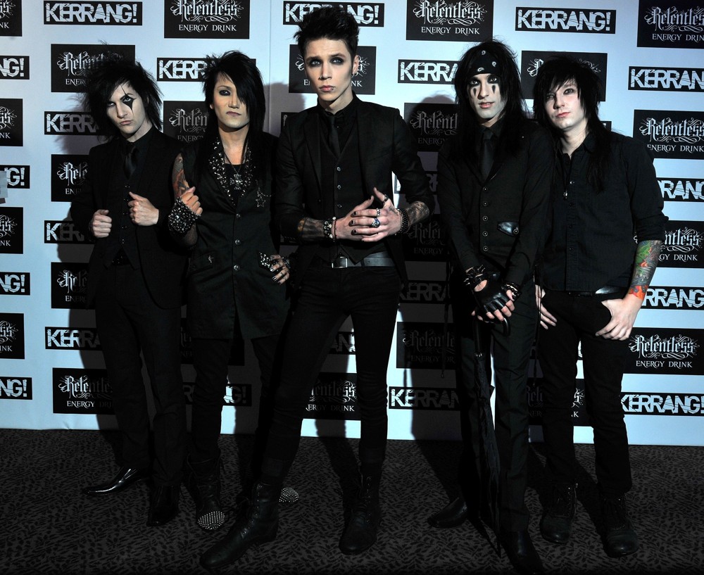 black-veil-brides-kerrang-awards-2012-03