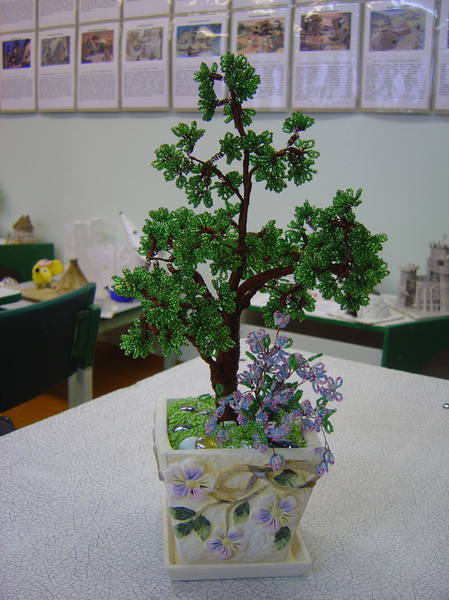 Бисерное деревце. Сделано в подарок