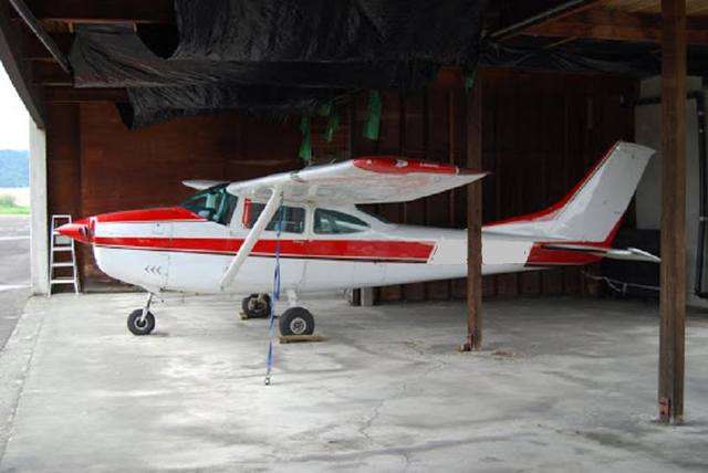 C-182L USA