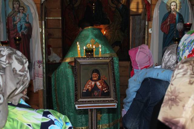 image004