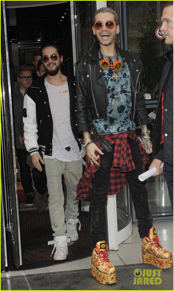 tokio-hotels-bill-tom-kaulitz-visit-nrj-radio-05