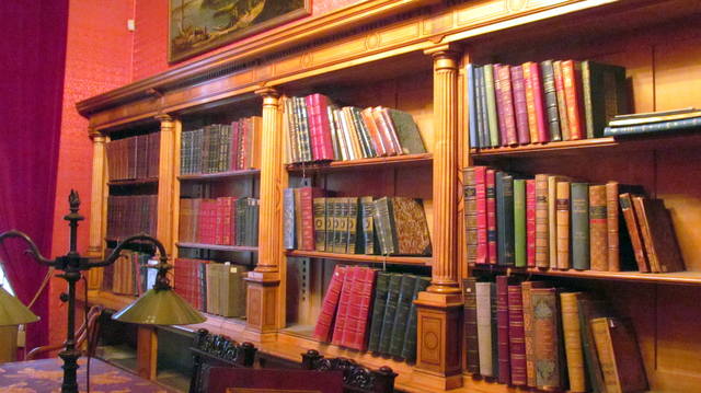 Дворцы 12 апреля 064