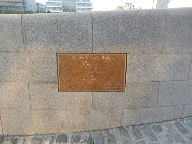 6823424_m.jpg