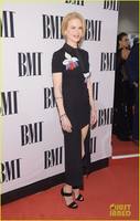 nicole-kidman-accompanies-hubby-keith-urban-to-bmi-country-awards-02