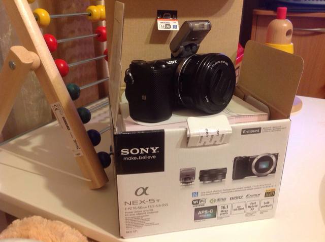 Я думаю, что каждый рад иметь свой фотоаппарат)))