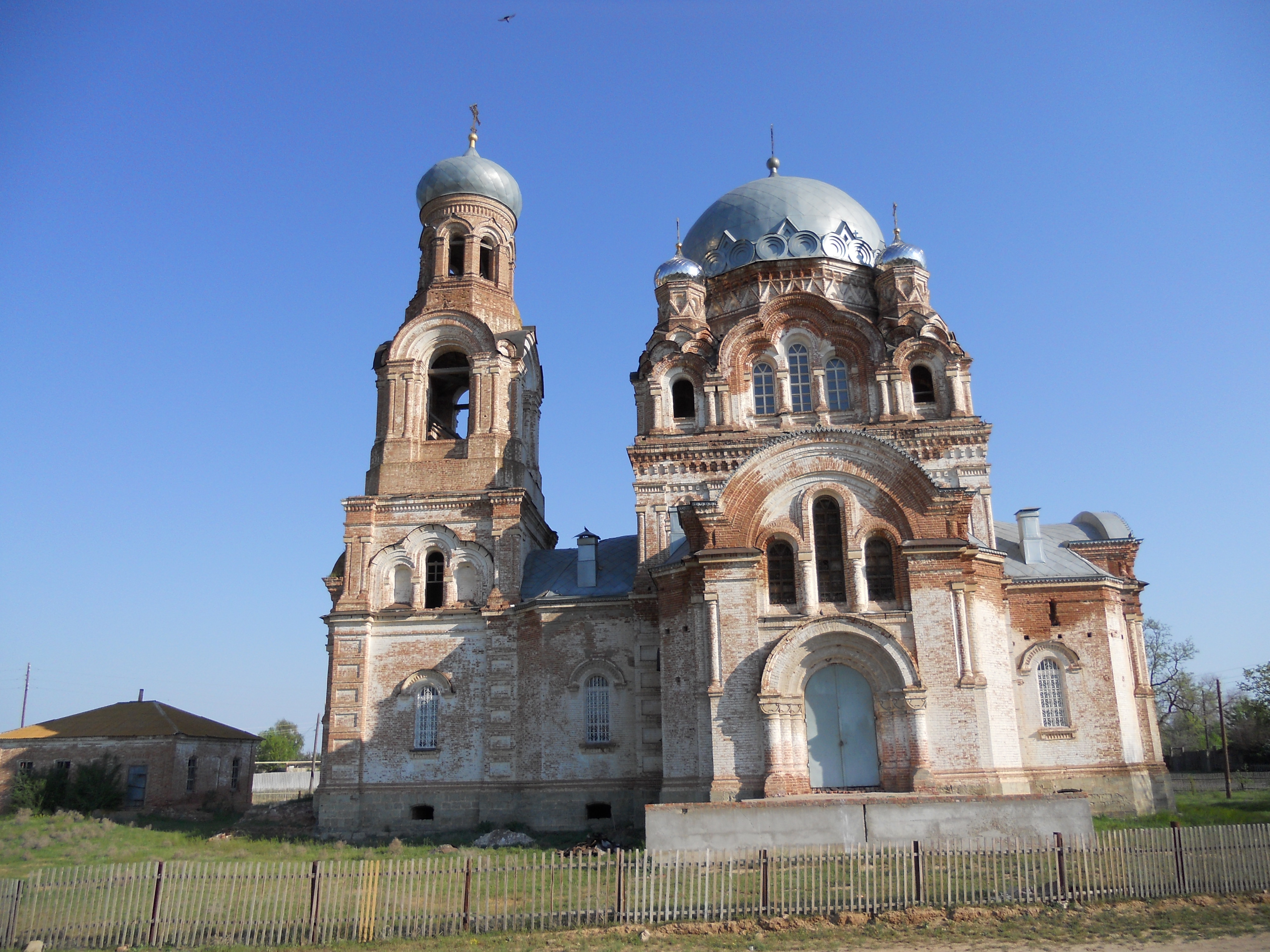 Храм в Пришибе Астраханская обл.