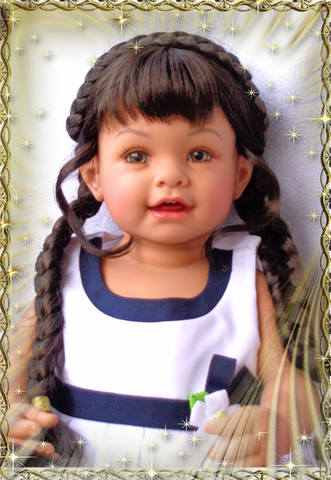 Моя очаровательная Кармен, коллекционная кукла Адора Кармен из серии Дети мира (фото 5)