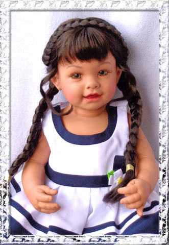 Моя очаровательная Кармен, коллекционная кукла Адора Кармен из серии Дети мира (фото 8)