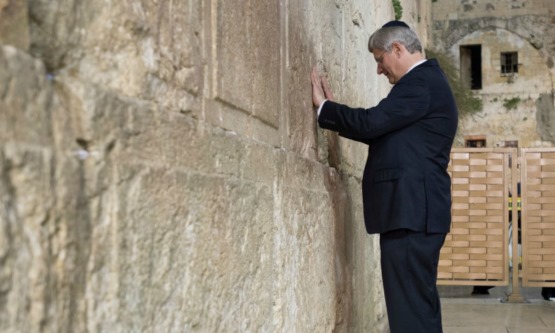 harper-at-wailing-wall2