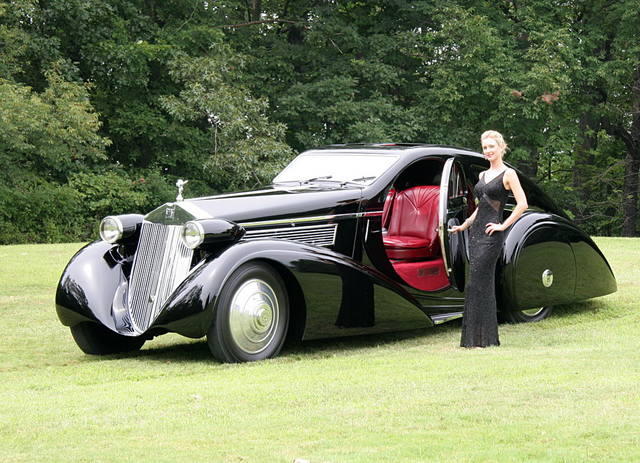 rolls-royce-phantom-2012-1