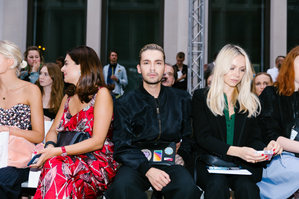 Marina-Hoermanseder SS18 front-row Bill-Kaulitz C-Paul-Aidan-Perry