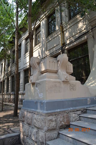 18059789_m.jpg