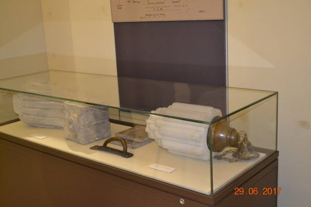 18059848_m.jpg