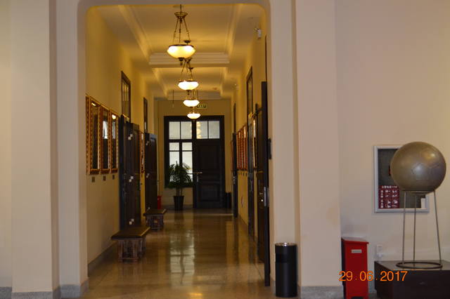 18059904_m.jpg