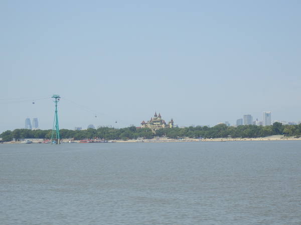18080268_m.jpg