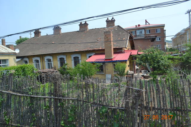 18323256_m.jpg