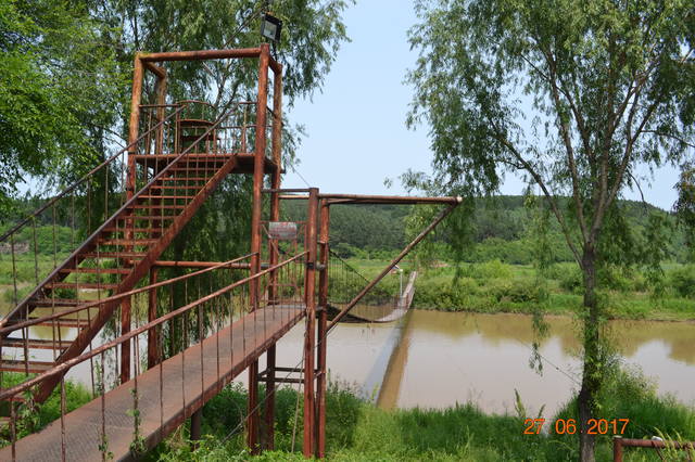 18332225_m.jpg