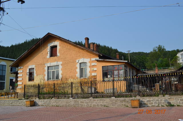 18370083_m.jpg
