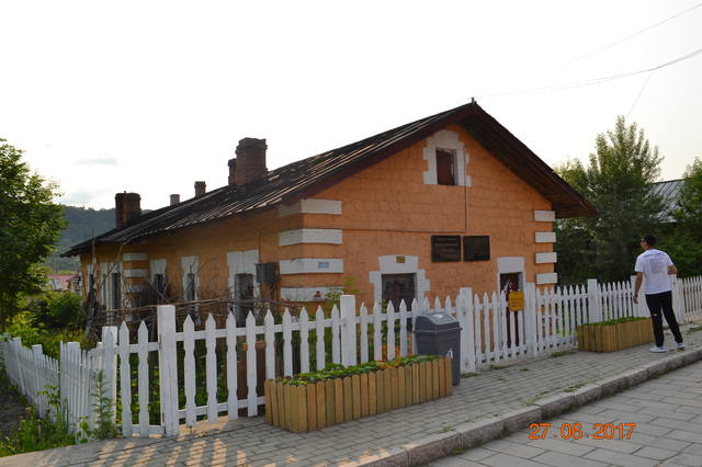 18370084_m.jpg