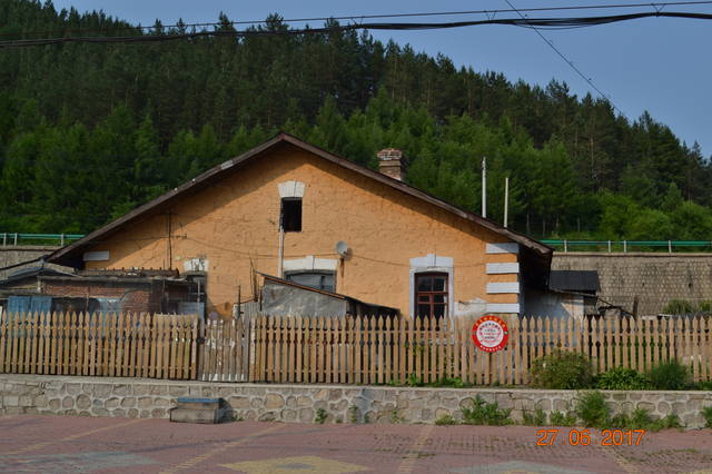 18370172_m.jpg