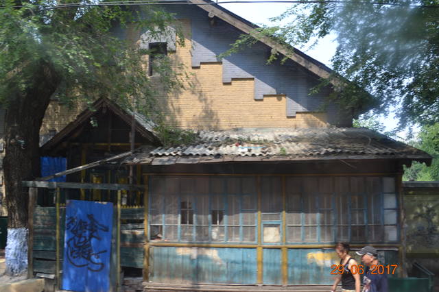 18399817_m.jpg