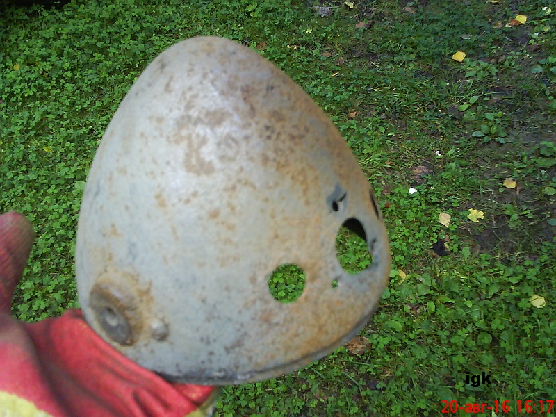 ф4