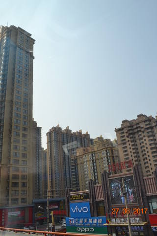 18843629_m.jpg