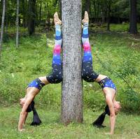 ChinTwins02