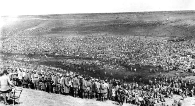 Пленные 1942