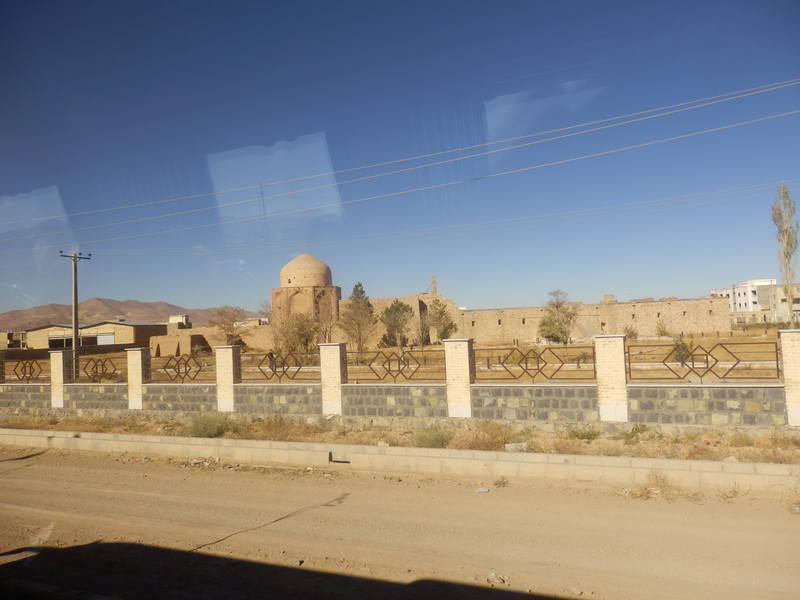 19374344_m.jpg
