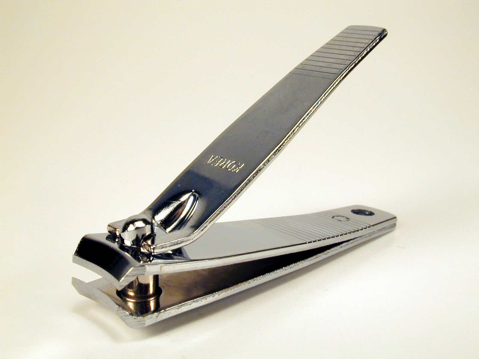 nail clippers