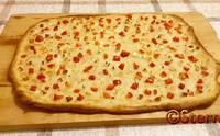 Пирог тонкий открытый "Пламенный" (Flammkuchen)