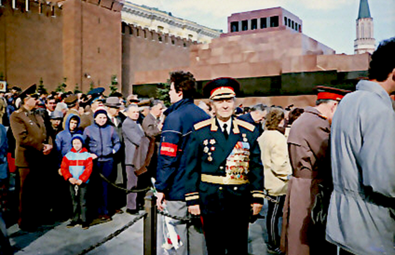 9 МАЯ 1990 г. 0006