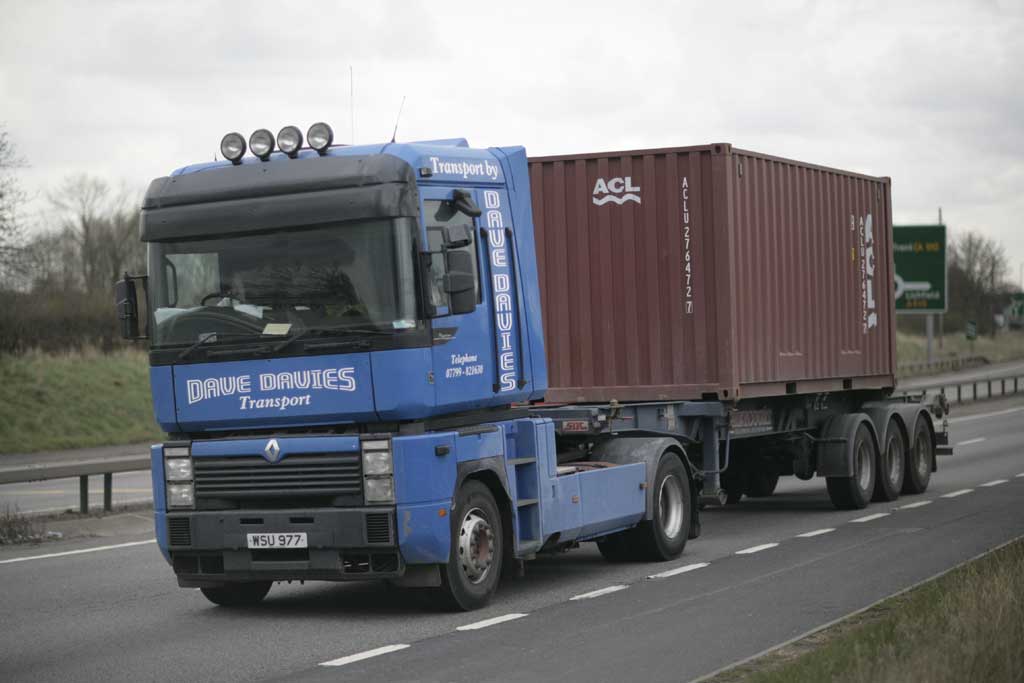 Renault Magnum truck with Atlantic Container Lines (ACL) 18 January 2009