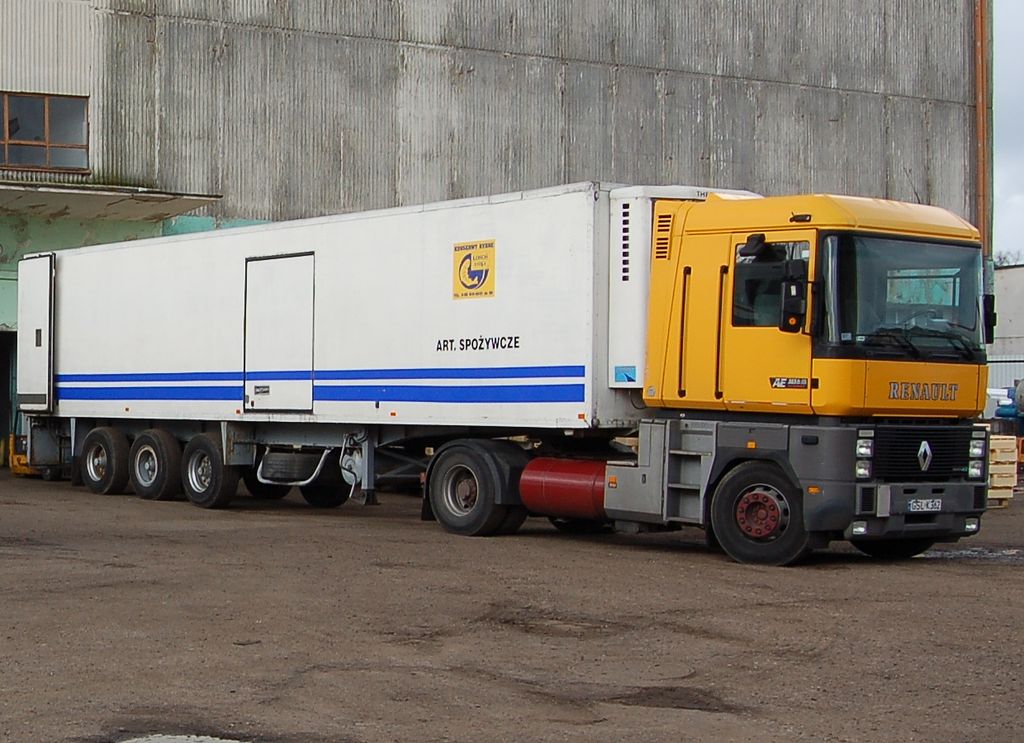 Первое поколение (1990-1997)-Renault AE