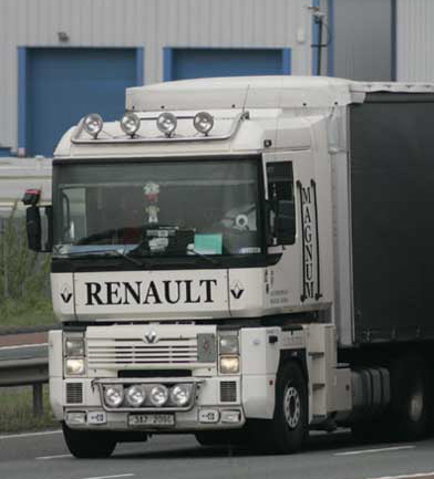 Renault Magnum tractor, 24 April 2009