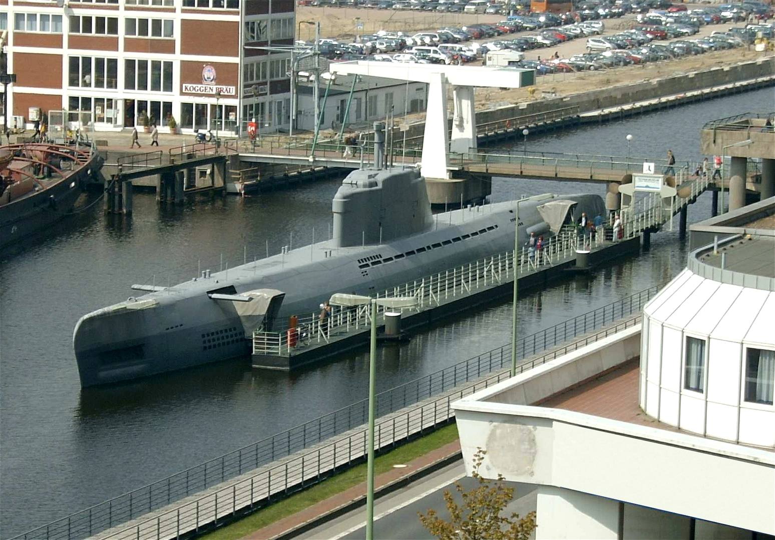 2004-Bremerhaven U-Boot-Museum-Sicherlich retouched