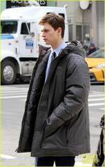 nicole-kidman-ansel-elgort-movie-set-02