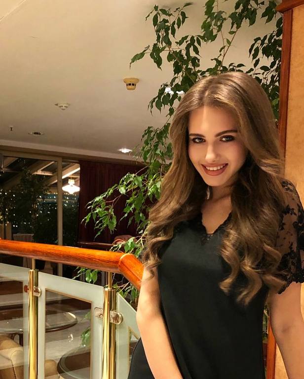 candidatas a miss russia 2018. final: 14 abril. - Página 5 21104801