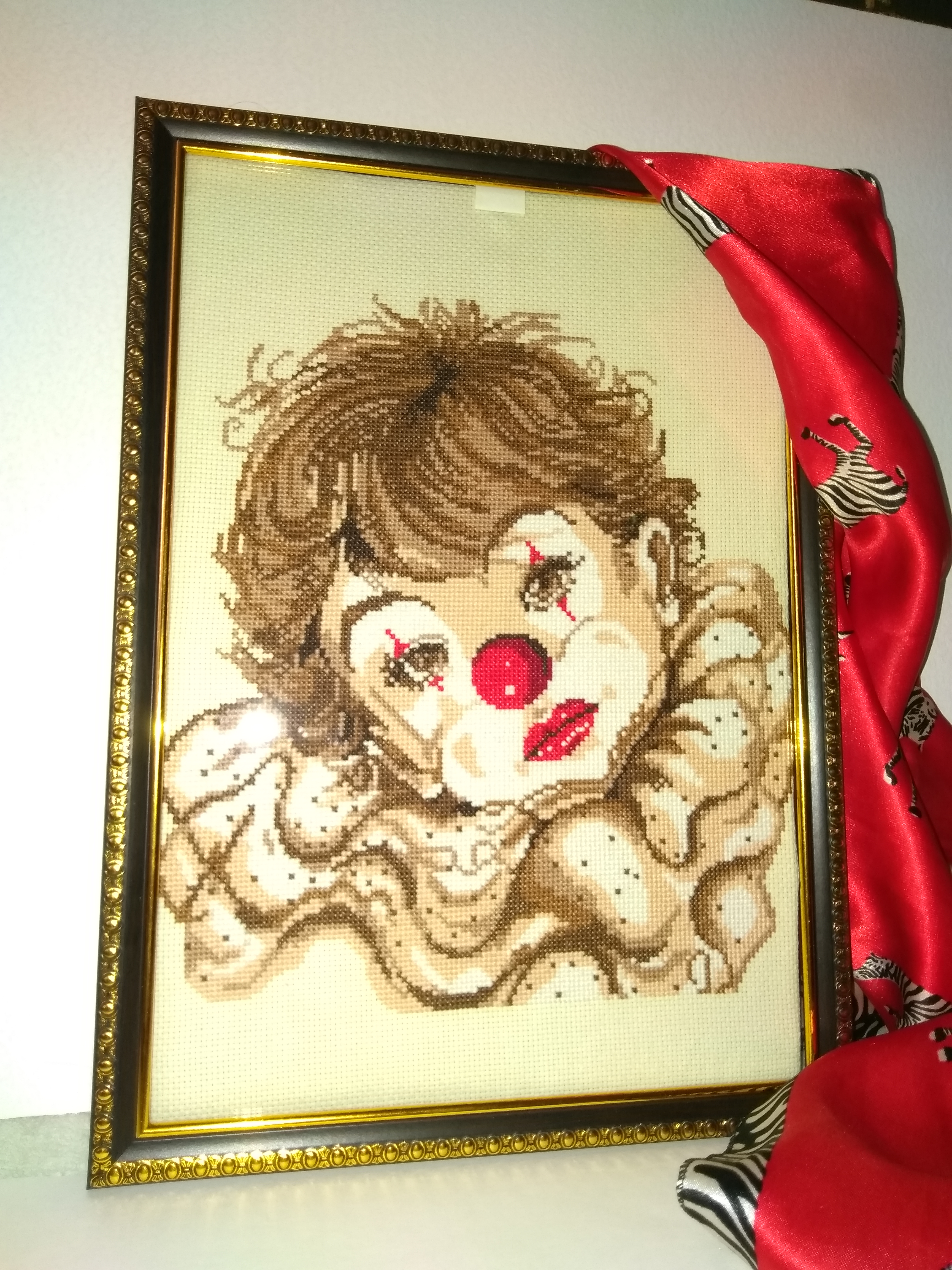 клоун оформлен