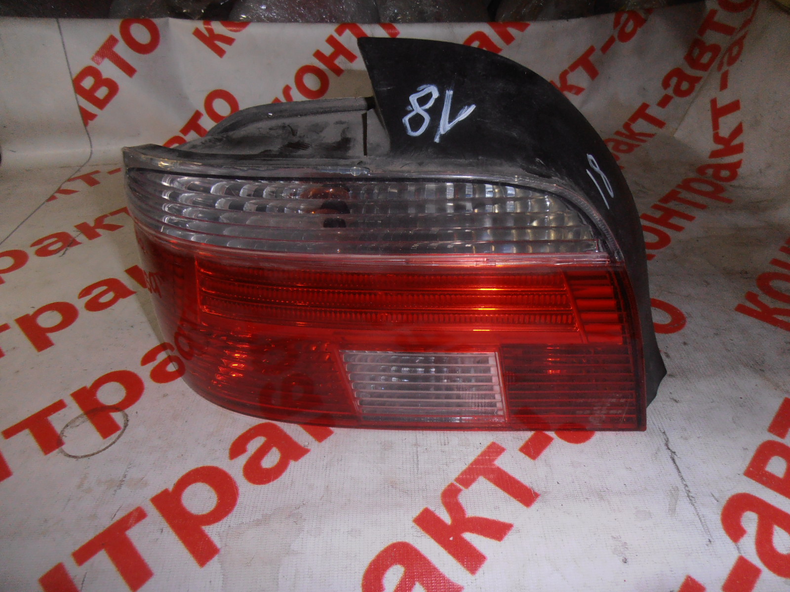 30048-fonar-zadniy-l-bmw_0