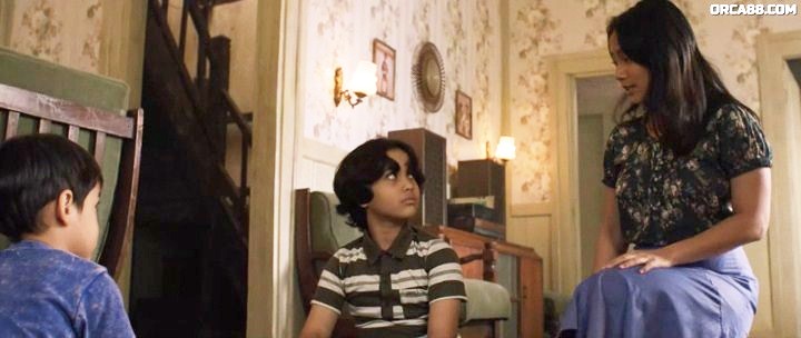 Pengabdi Setan.2o18.Pk.WEB-DLRip.14OOMB.avi snapshot 00.05.59 [2018.06.23 19.52.53]