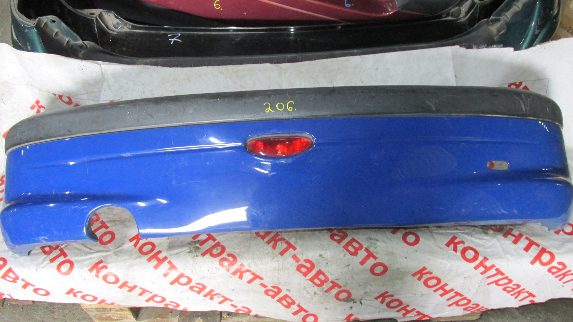 29315-bamper-zadniy-peugeot-206_0