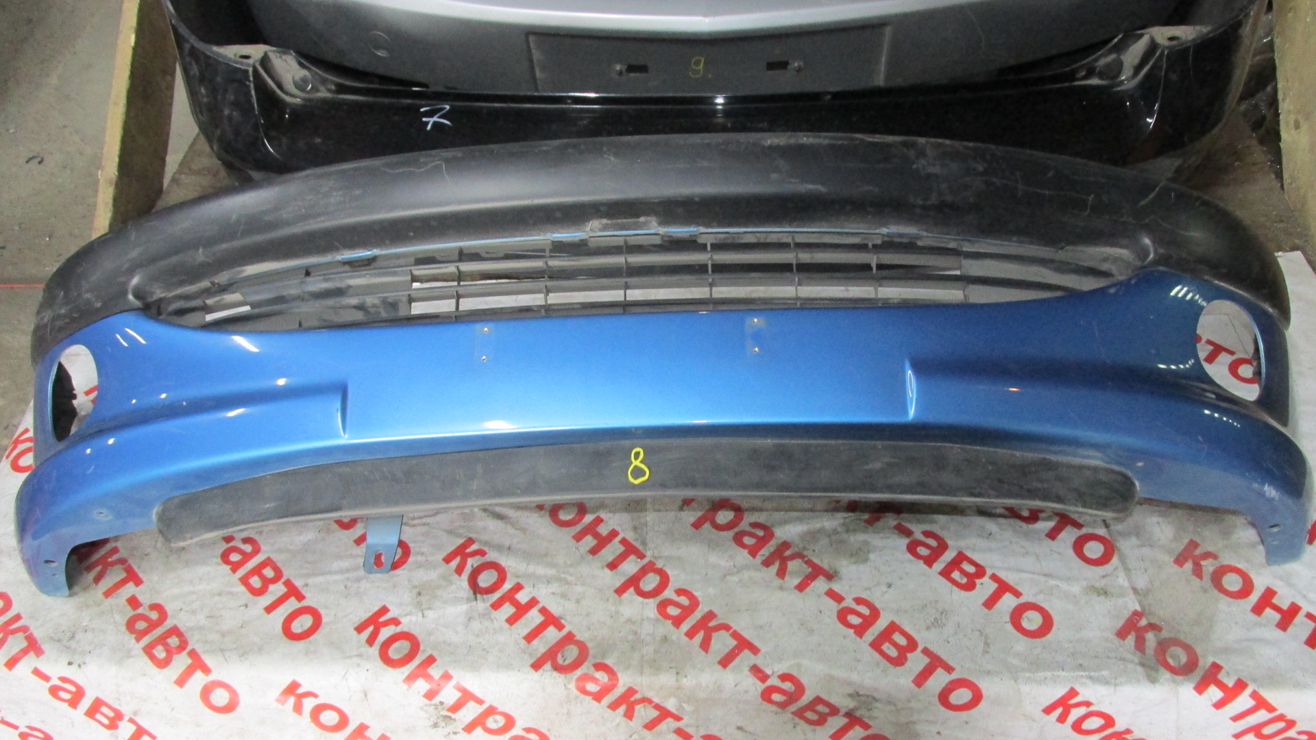 29321-bamper-peredniy-peugeot-206_0
