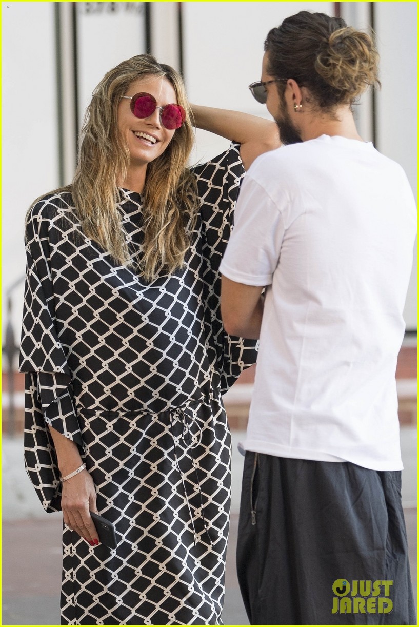 heidi-klum-tom-kaulitz-pick-up-her-daughter-from-camp-02