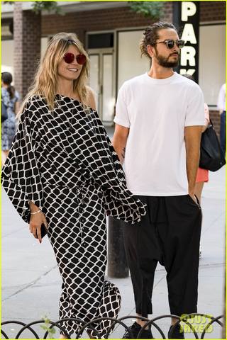 heidi-klum-tom-kaulitz-pick-up-her-daughter-from-camp-17