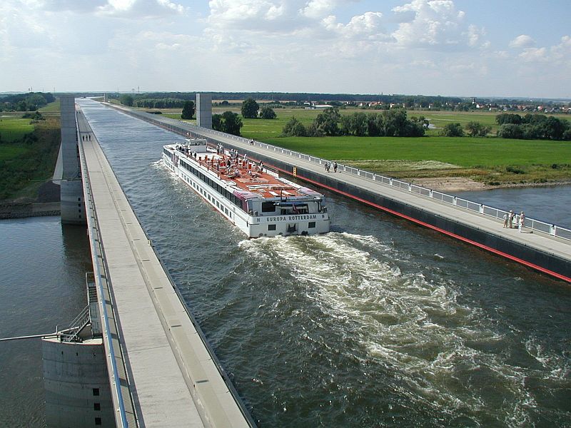 magdeburg-water-bridge-001