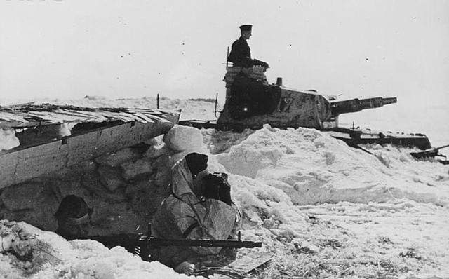 Pz.IV Ausf.С из 1ТД или 8ТД в засаде