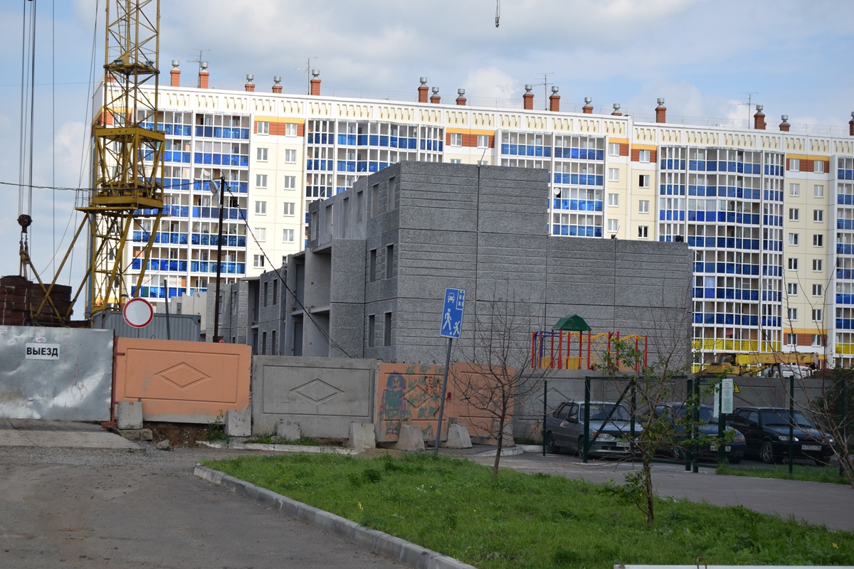 Новостройка каменск. ЖК апельсин Каменск-Уральский. ЖК победа Каменск-Уральский. Новостройки Каменск-Уральский. Парк Генеральское.